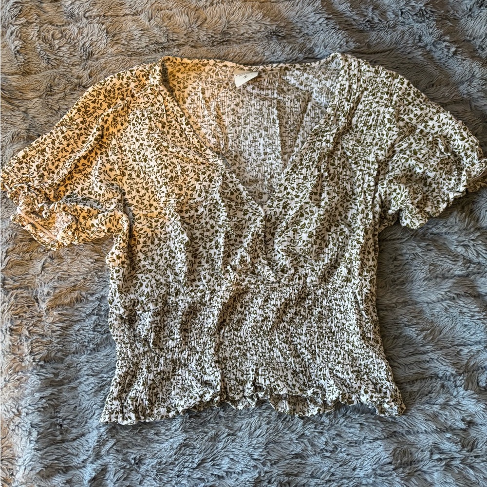 Paper Crane floral Print V-Neck Blouse